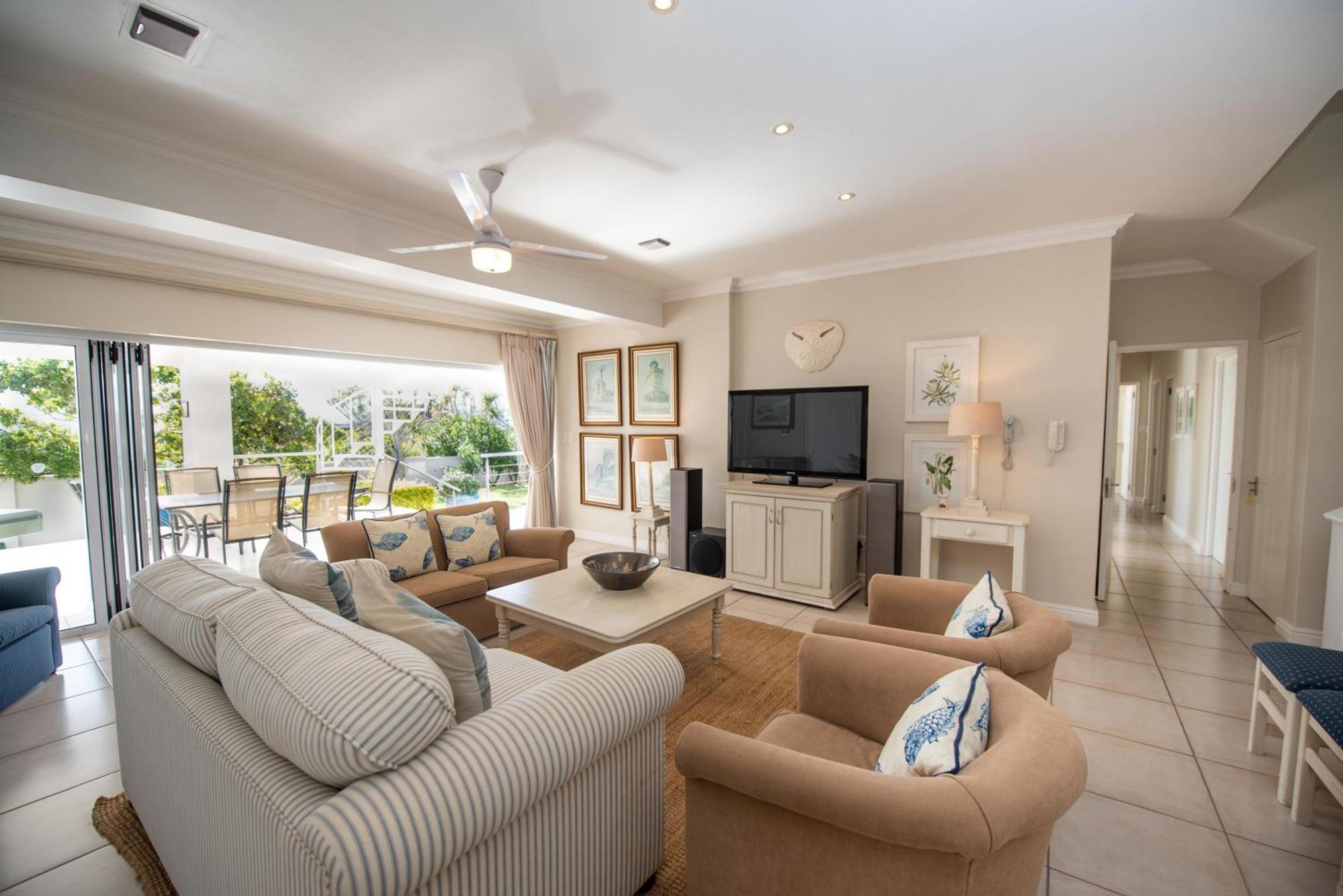 Lovely 2 Bedroom Rental Unit With Exquisite Views Plettenberg Bay Esterno foto